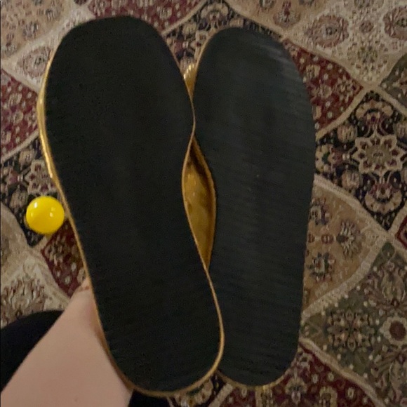 Balenciaga slippers - Picture 3 of 3